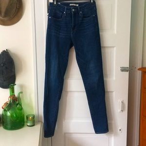 LEVI’S High-rise Skinny 27